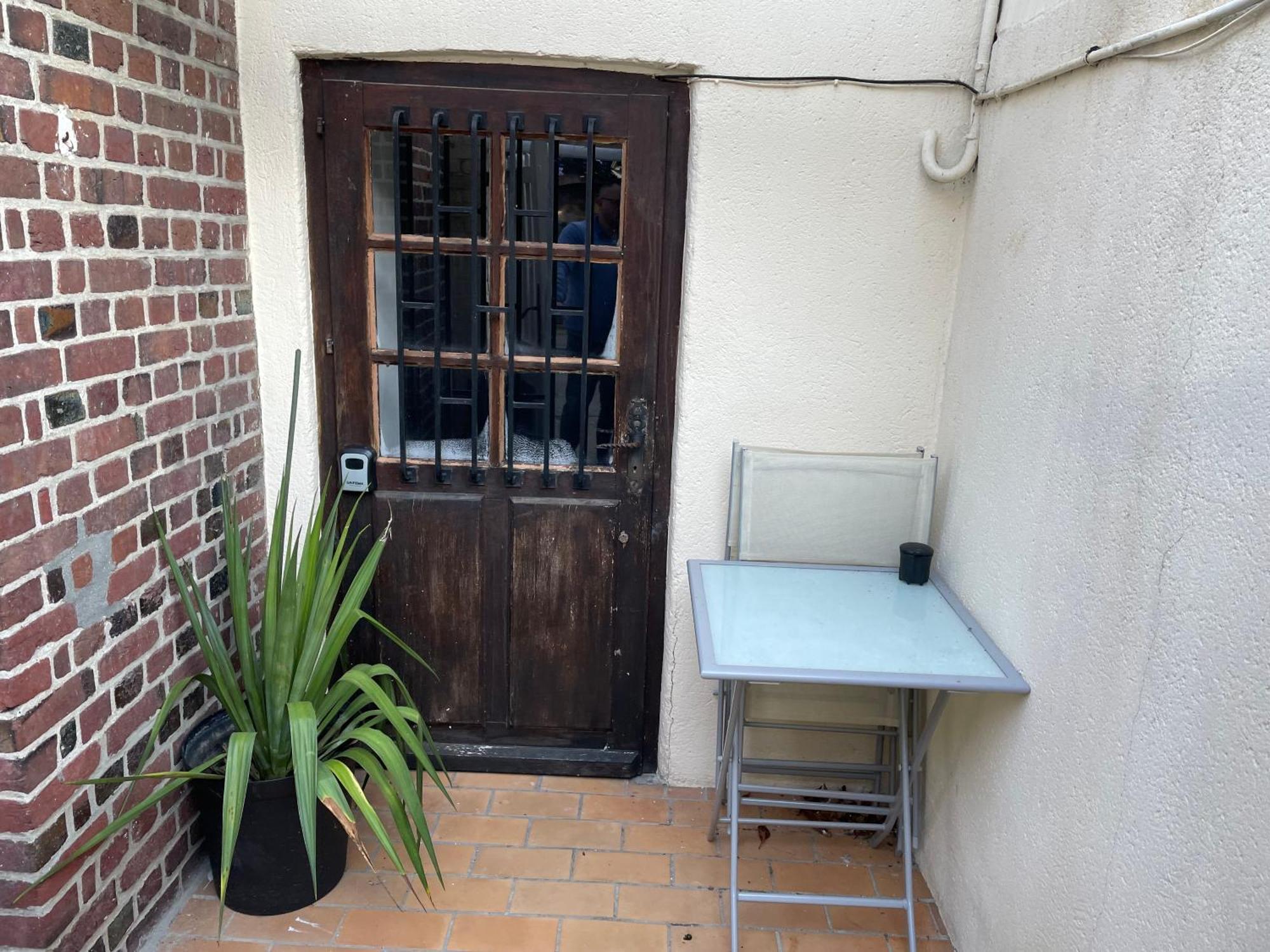 Le Studio Aristide Apartment Pont-Audemer Luaran gambar